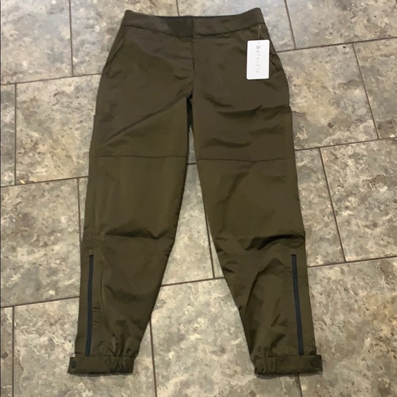 Athleta Pants - Athleta Joggers size 4